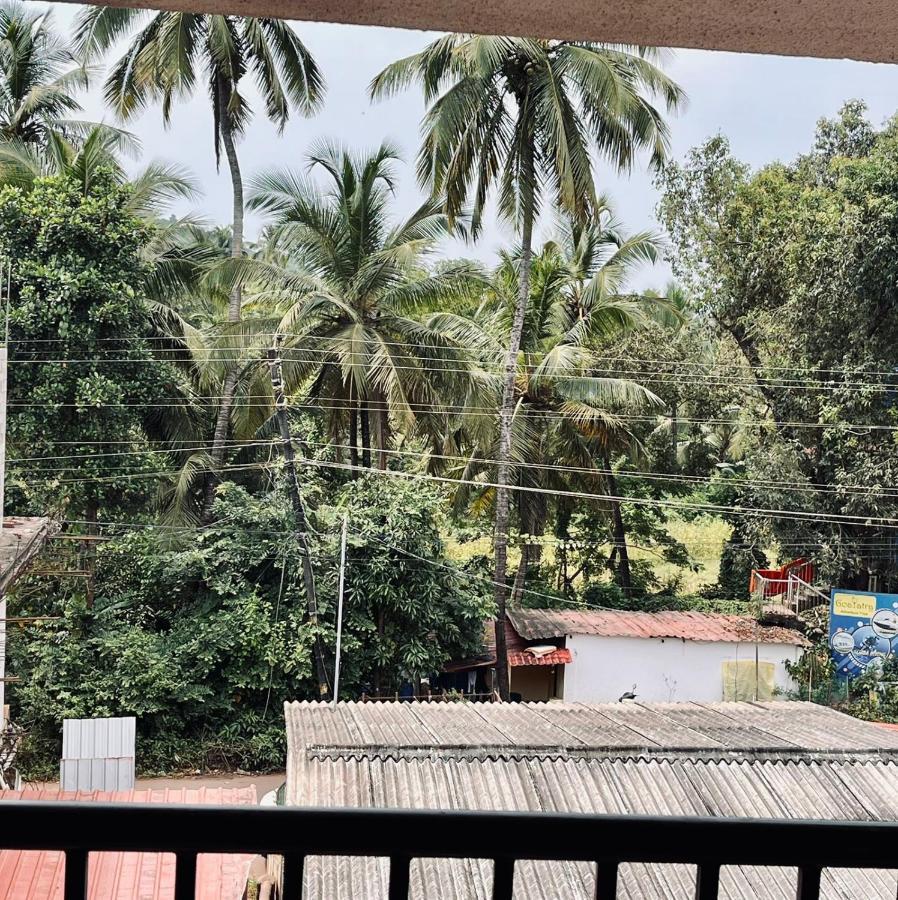 Pool And Garden Facing Apartment In Riviera Foothills Near Baga, 아르포라 외부 사진